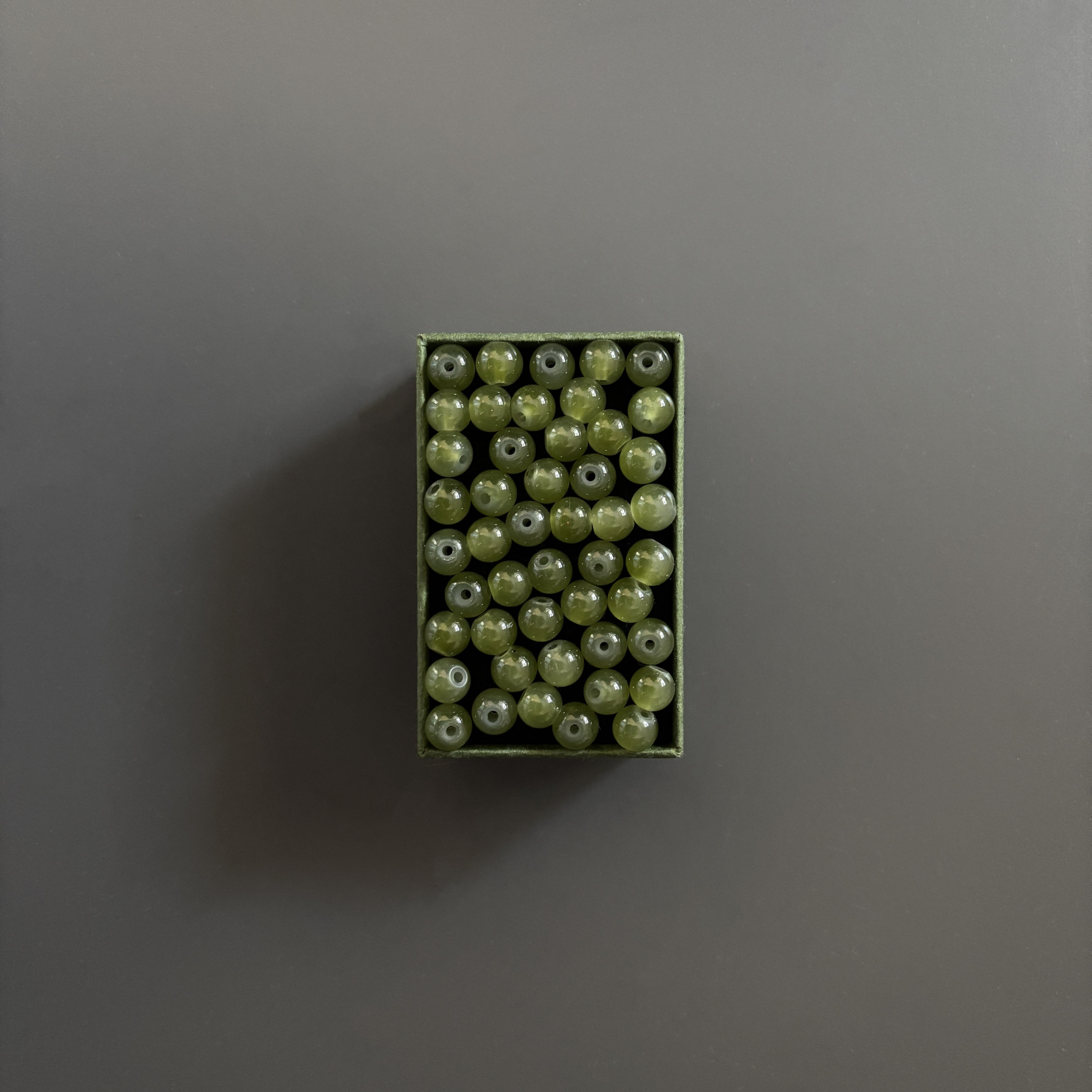 Cuenta verde para rosario personalizado